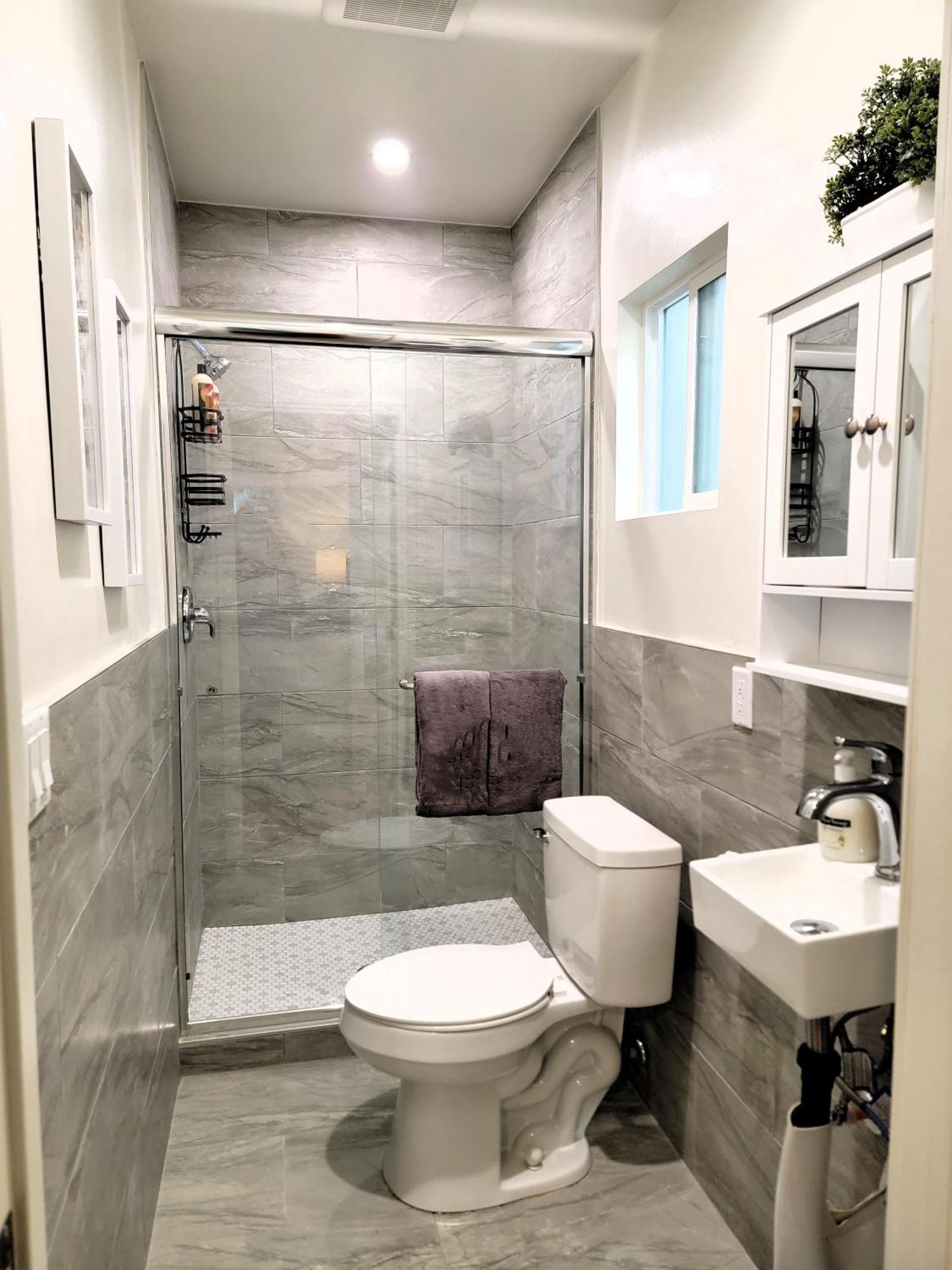 Apartment Perfectly Located Pico Robertson Ground Floor 3 Bedroom Walk To Restaurants Wifi Tv Game Console Parking 5 Minutes To Rodeo Drive Los Angeles